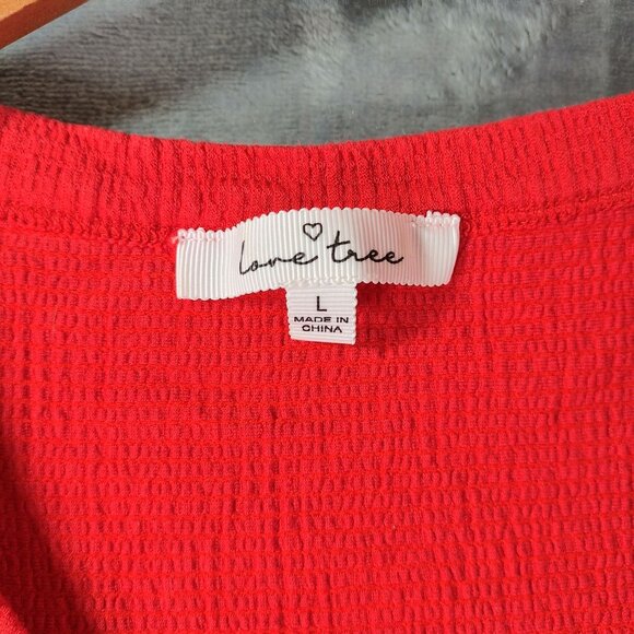 Love‎ Tree Womens Red Textured Button Front V Neck Top L Ribbed Stretch Everyday - Picture 2 of 10